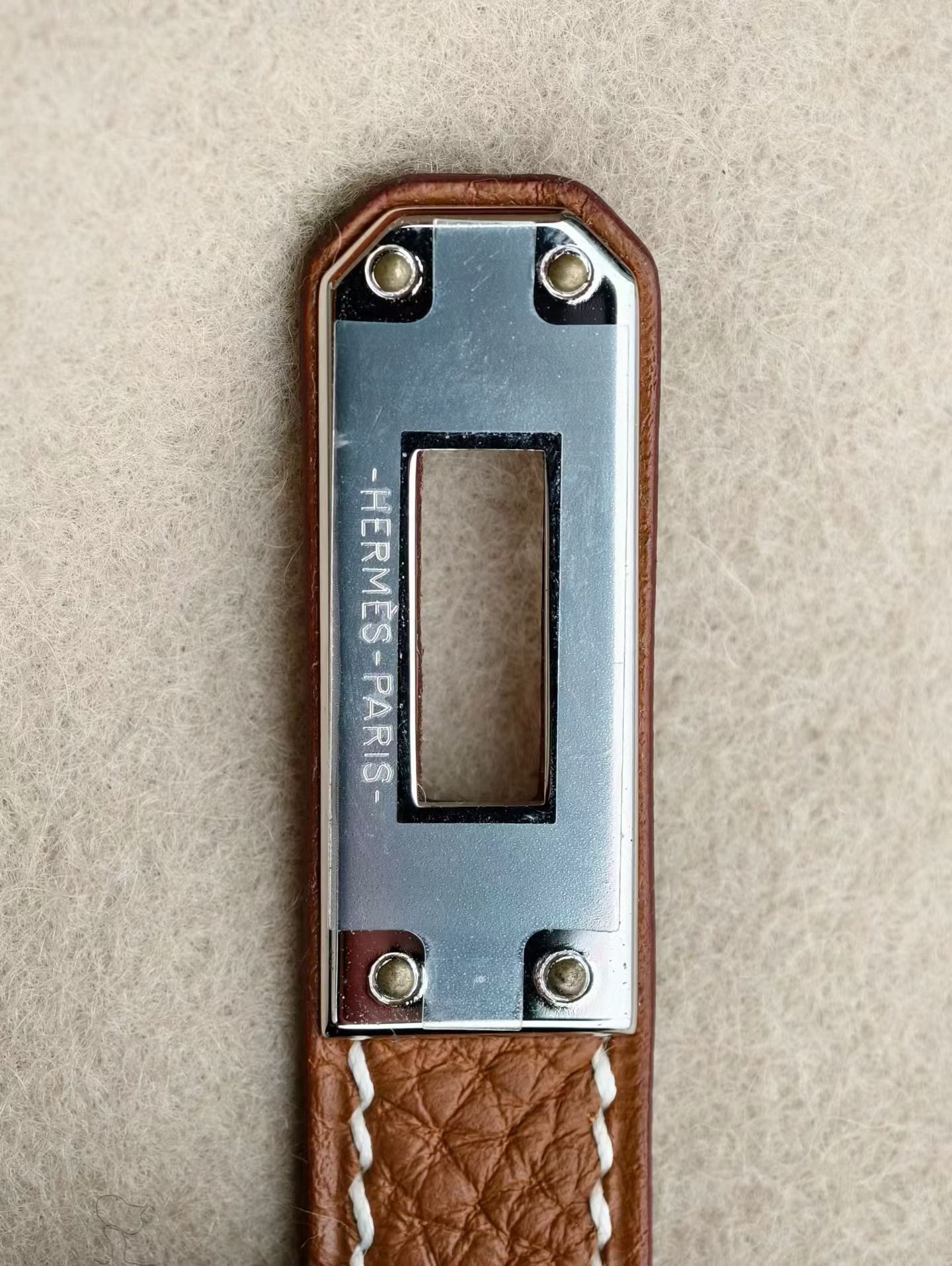B25 金棕色togo 银扣  Ck37