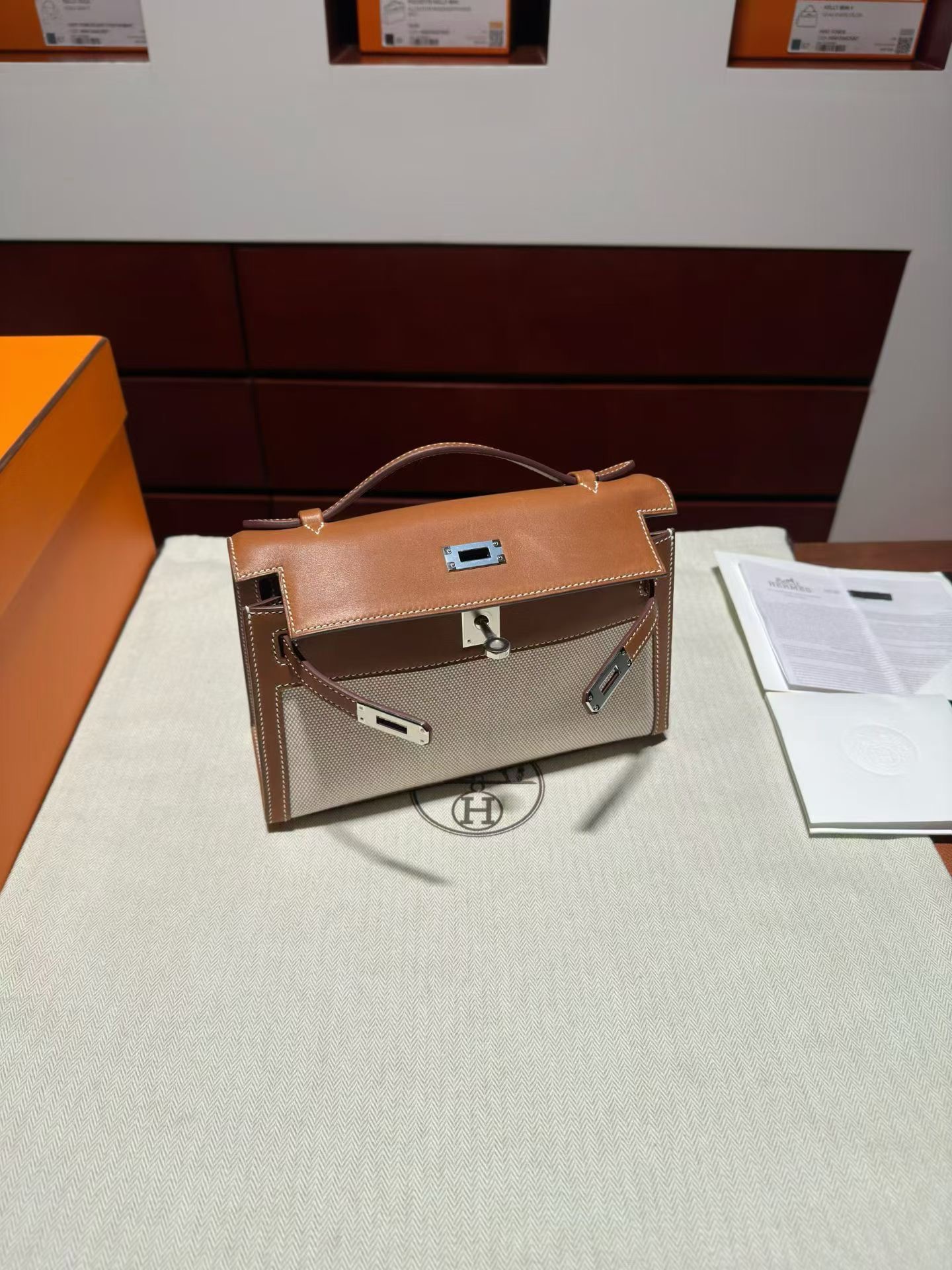 HM KL Pochette