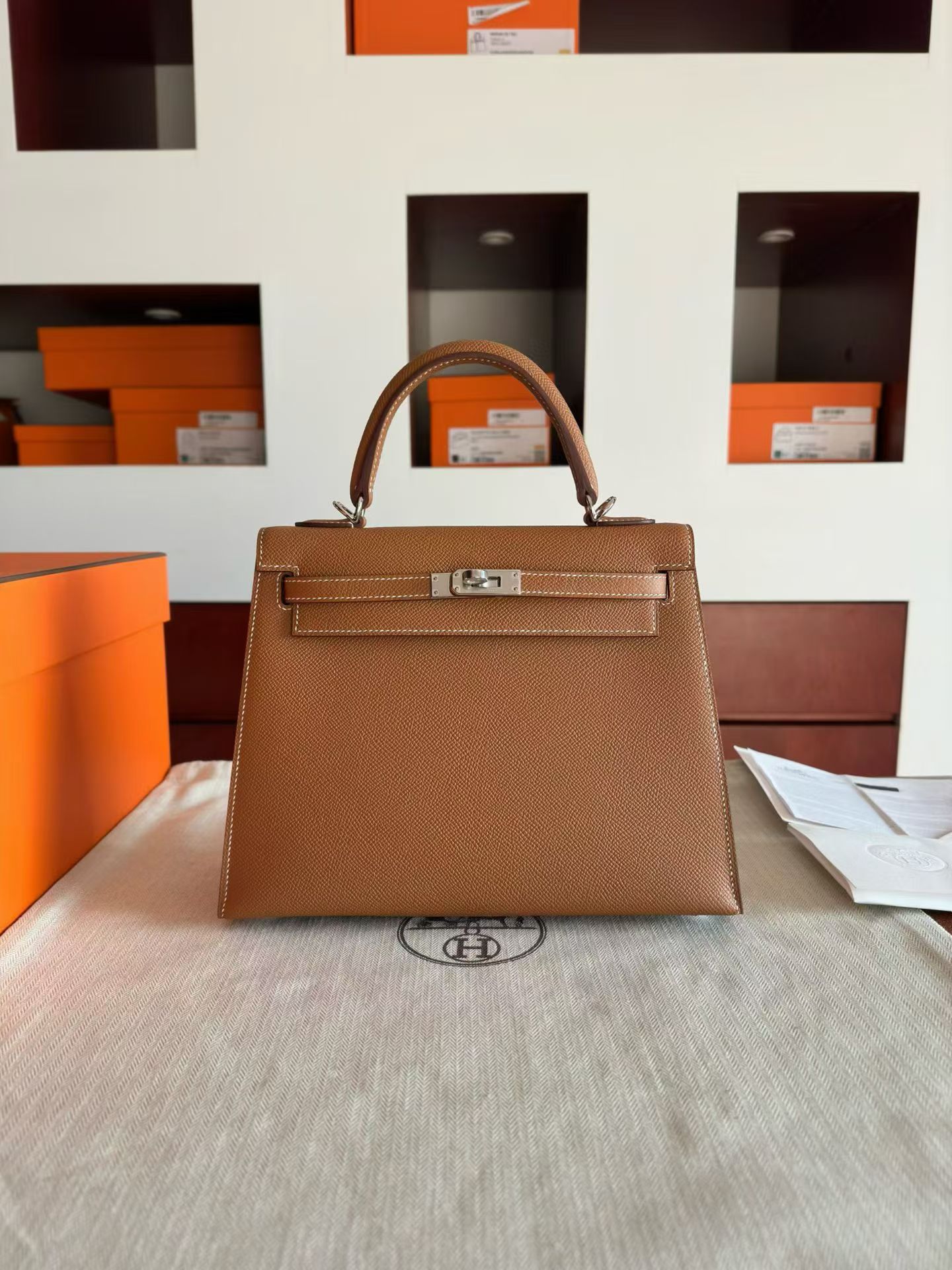 K25 Epsom Ck37 Gold