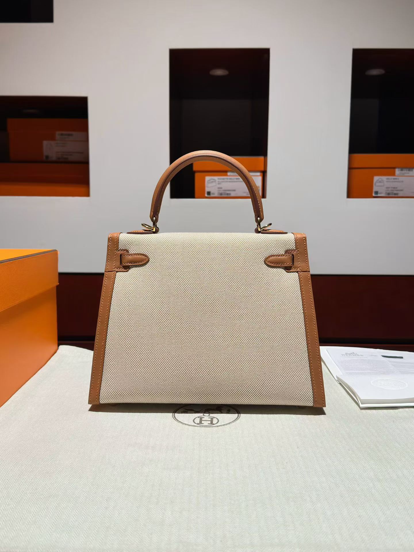 K25 toile 金棕色 金扣
