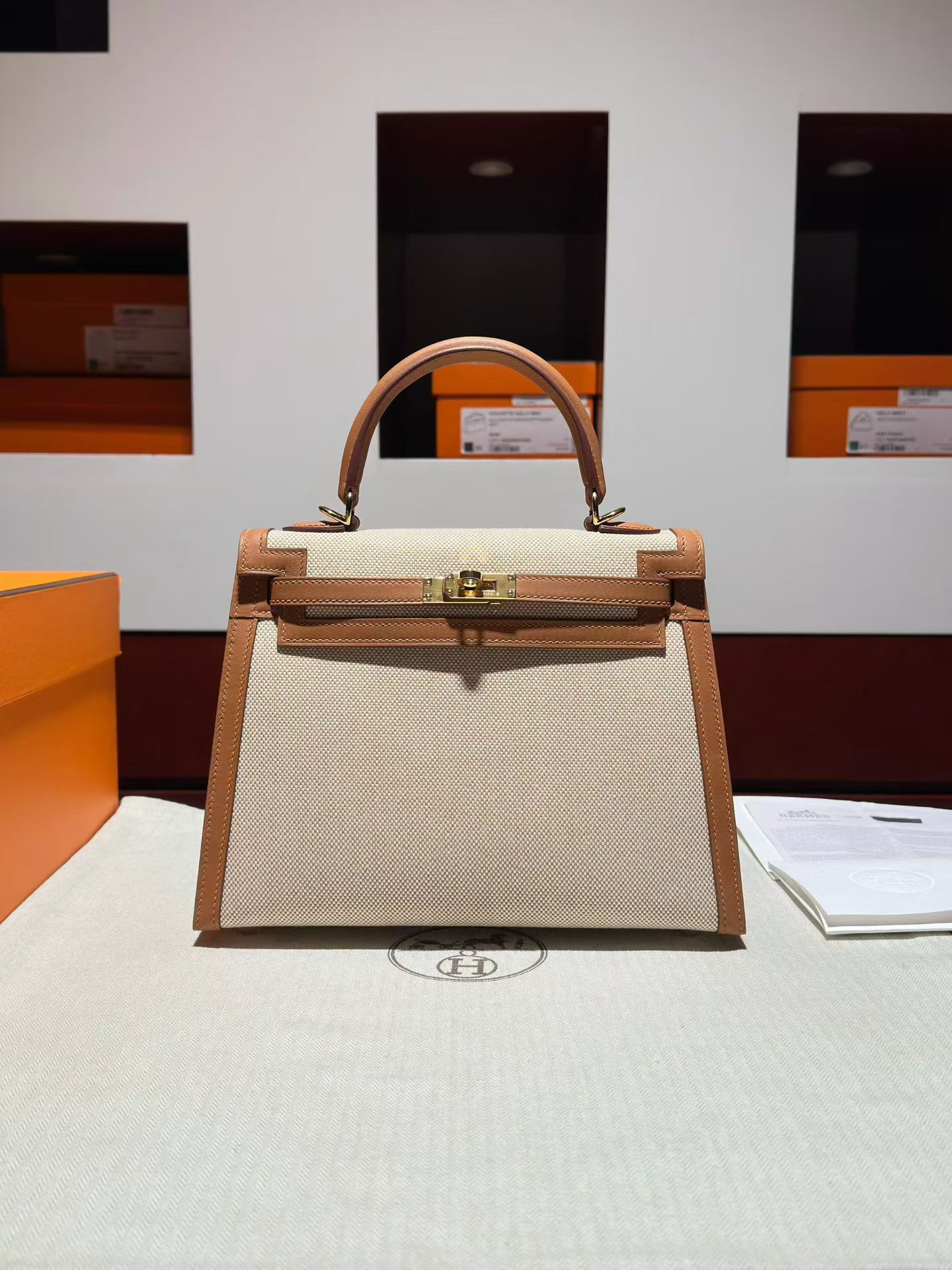 K25 toile 金棕色 金扣