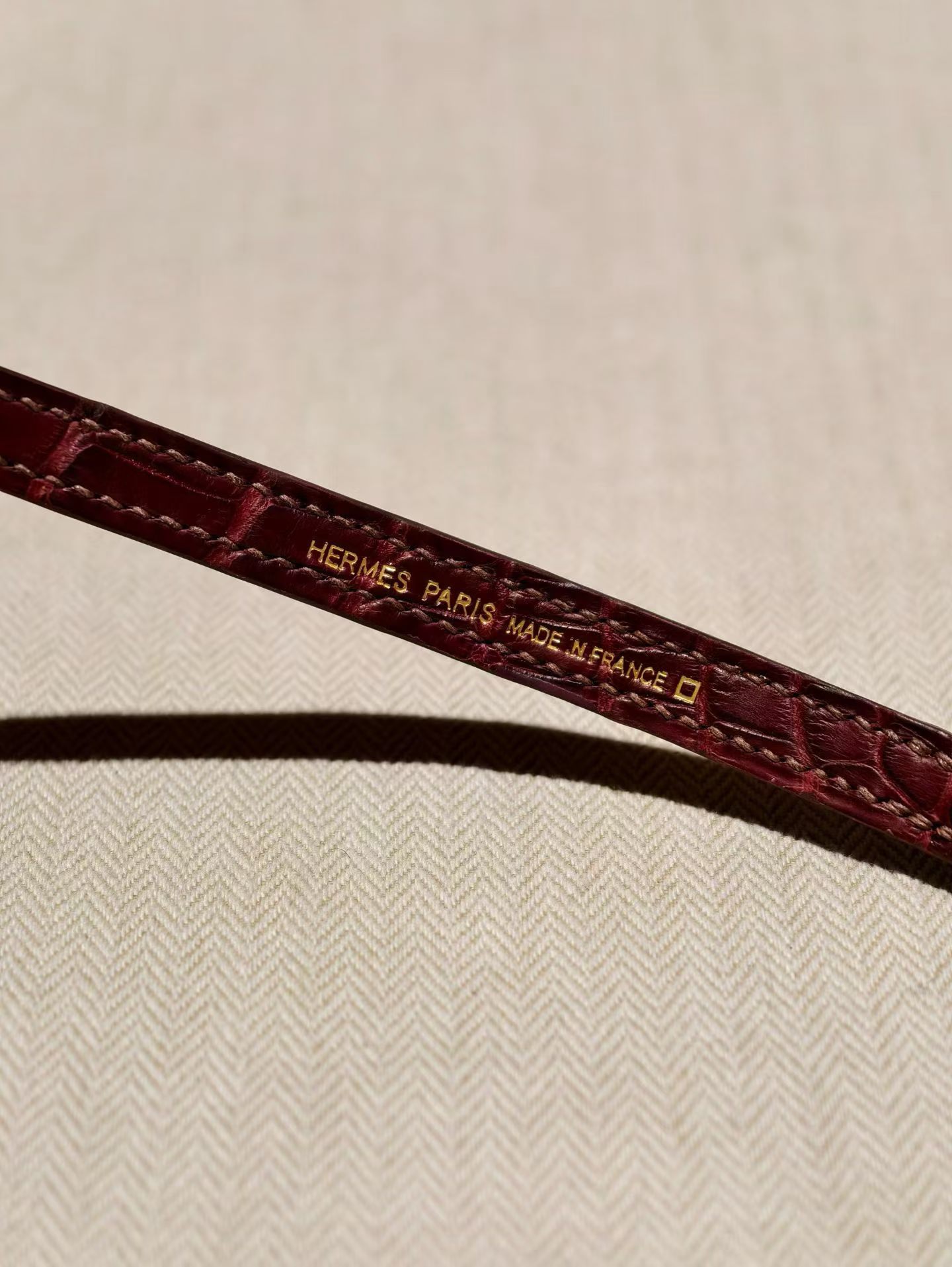 Mini Bolide 保龄球 雾面方块美洲鳄🐊 0G马鞍红 金扣 气质爆棚的美色[爱心]