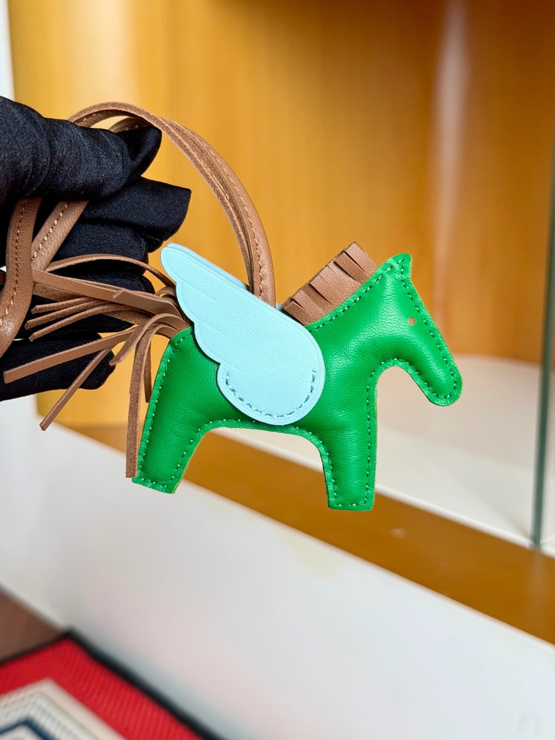 H Pony