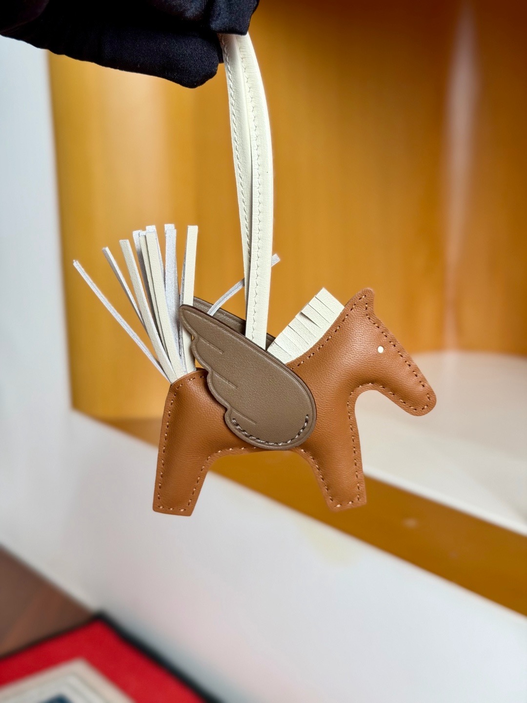 H Pony